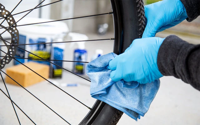 Weicon Fahrrad Pflege Komplettset 13-tlg. 9 Weicon Fahrrad Pflege Komplettset 13-tlg. – Bild 7