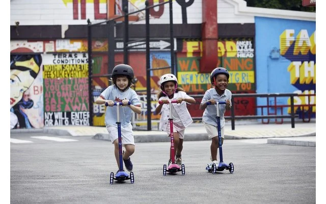 Micro Maxi Deluxe LED Kinder Kickboard Rot 7 Micro Maxi Deluxe LED Kinder Kickboard Rot – Bild 5