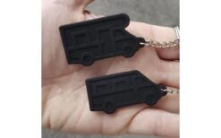 Pufz Schlüsselring Wohnwagen Retro Schwarz -High Peak Verkaufs-Shop 553285 3623761 1