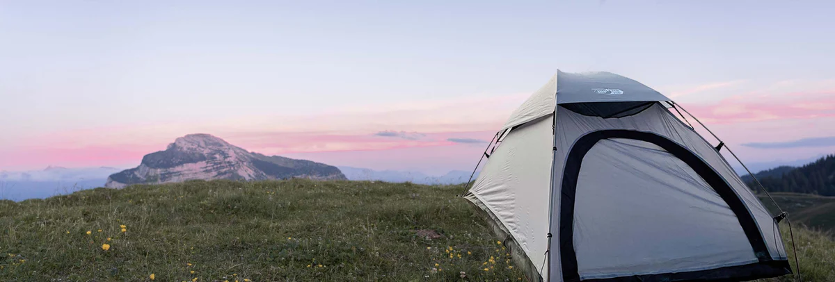 Titelseite -High Peak Verkaufs-Shop banner442